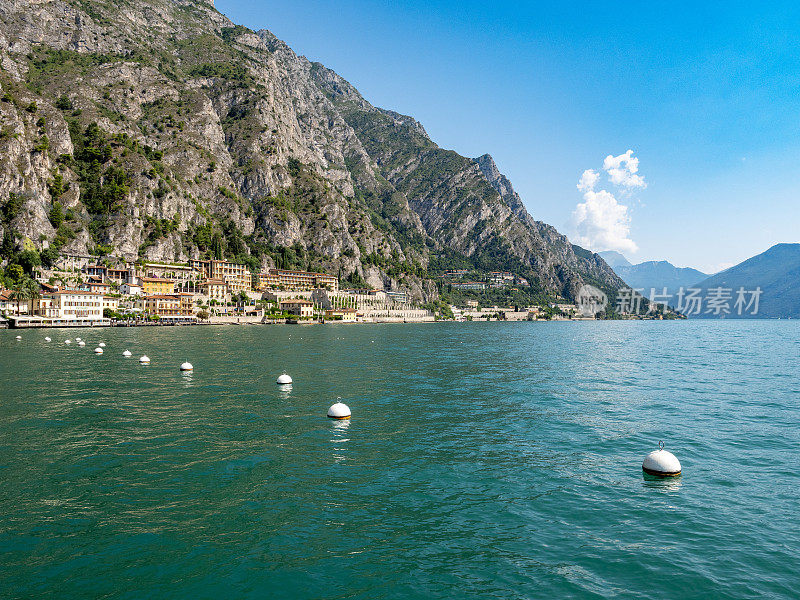 Limone sul Garda，意大利。加尔达湖的景色